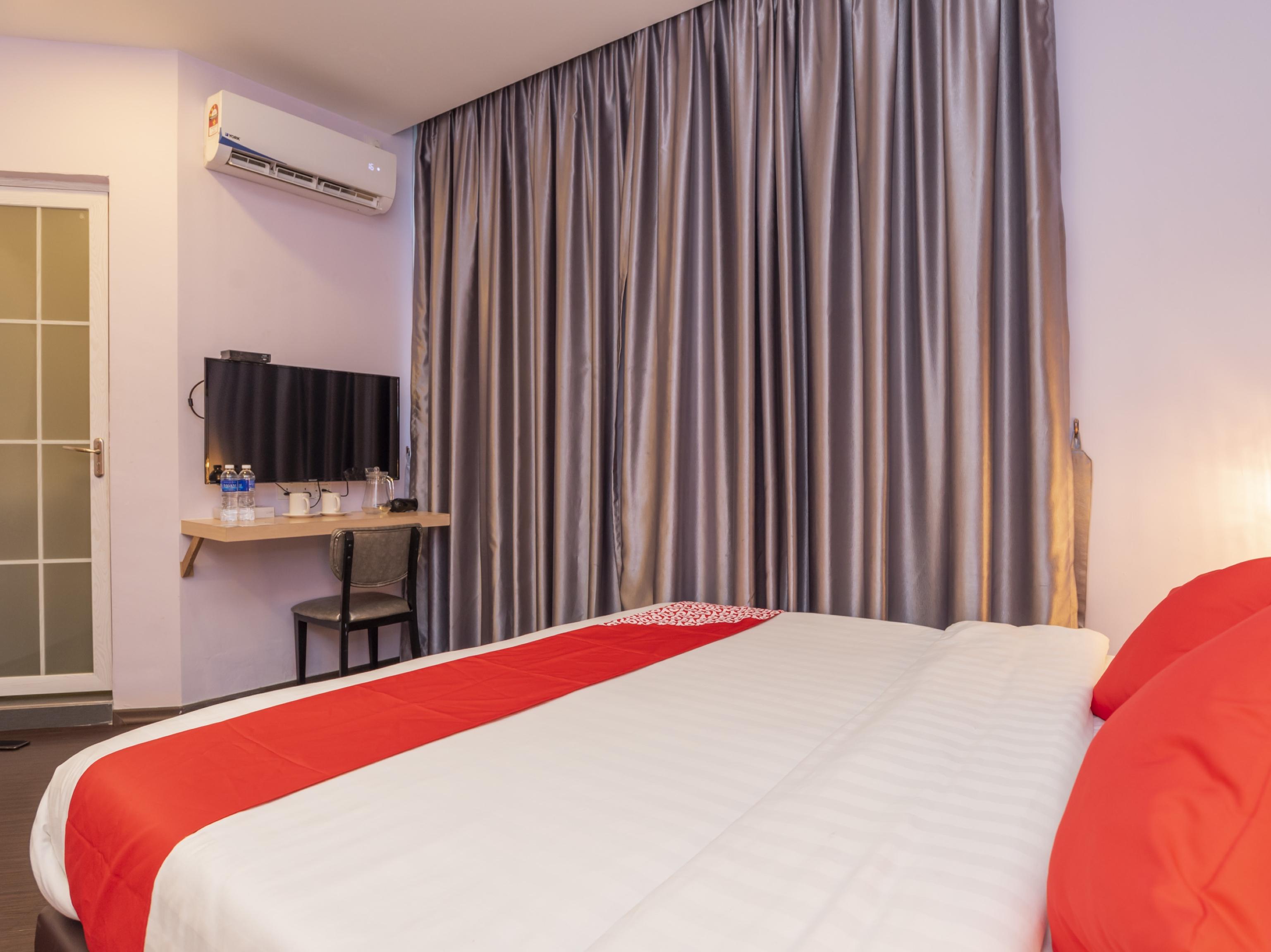 Zenz Hotel Kulai Exterior photo